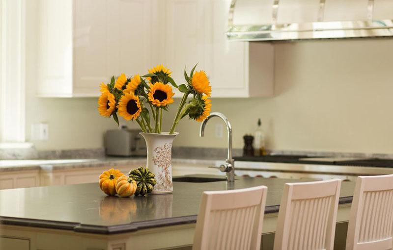 南方常年多雨潮濕，應該怎樣除濕